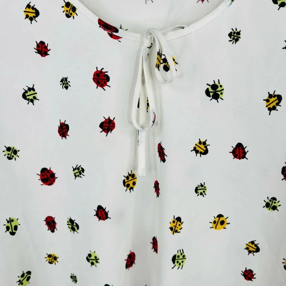 ModCloth Women's White with Ladybug Print A-Line Mini Dress Size L Bell Sleeve - Picture 4 of 13